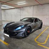 Ferrari 812 6.5 V12 Superfast DCT F1 - - graue Ferrari 812