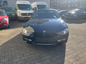 BMW 330 - 1