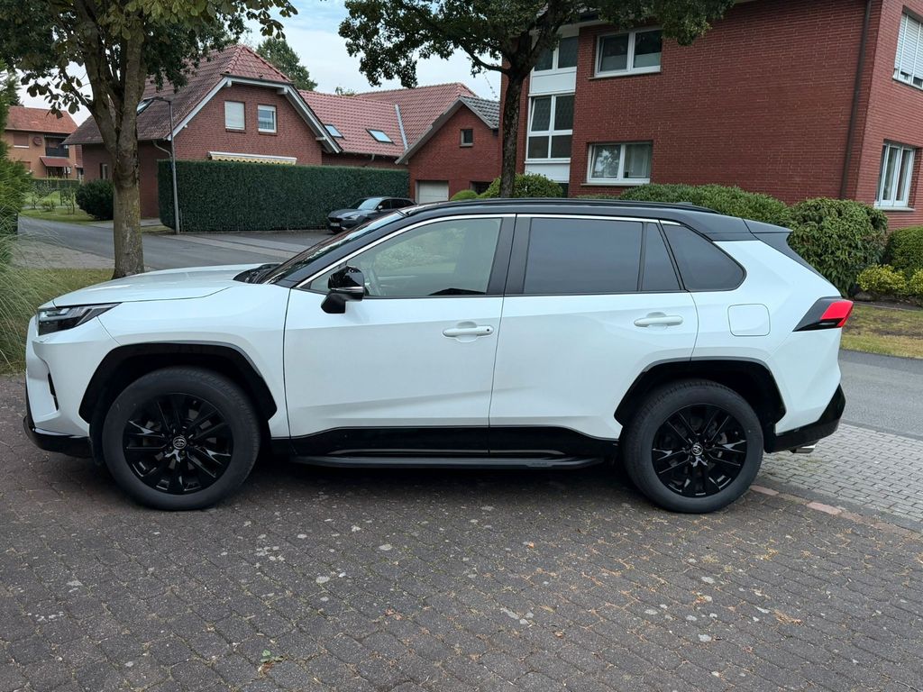 Image of Toyota RAV 4