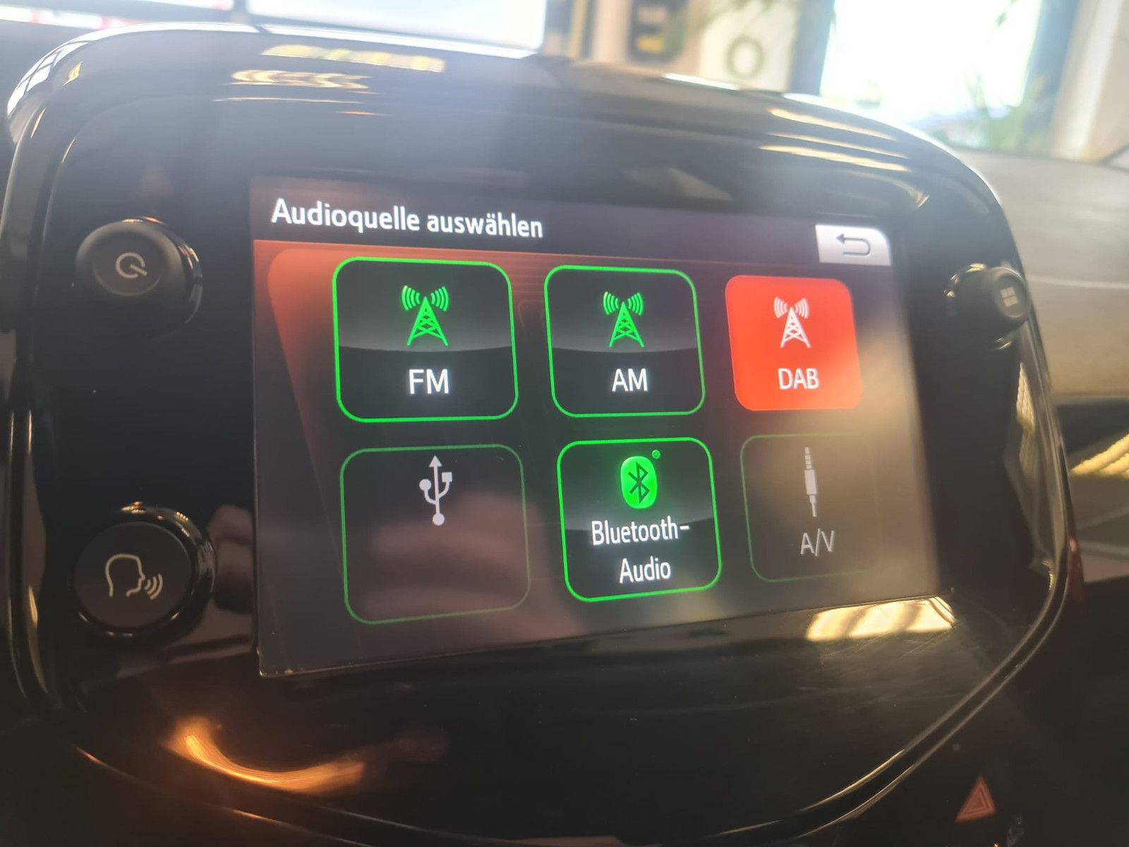 Fahrzeugabbildung Citroën C1 Airscape Shine/19TKM/FALTDACH/KLIMA