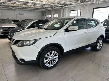 Nissan Qashqai - 1