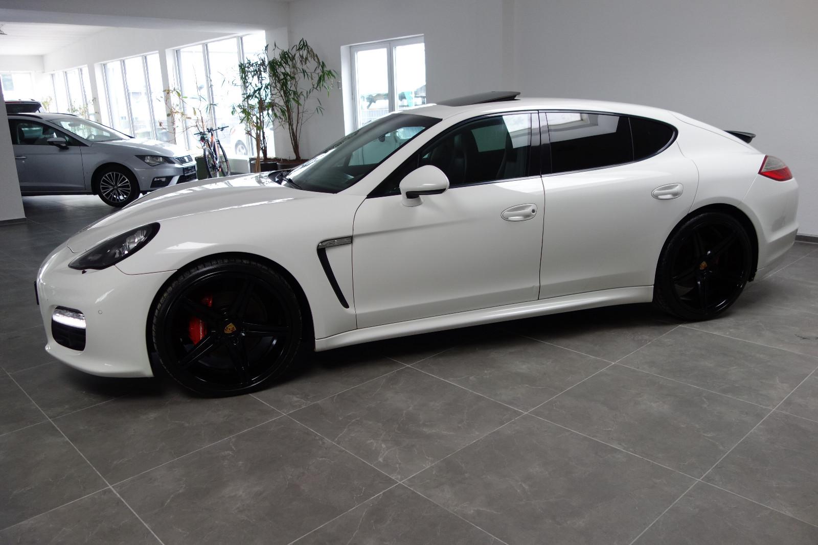 Porsche Panamera 4S 4.8 V8 400ch PDK Pack GTS Design 22" BOSE Toit ouvrant Échappement sport Caméra PASM