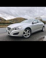 Volvo VOLVO S60 | 5 Zylinder | 163 PS | 2.0 | UN... - Volvo S60: 2.5
