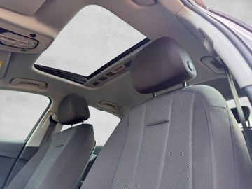 Audi A4 Lim. 30 TDI S tronic advanced|Schiebedach|DAB