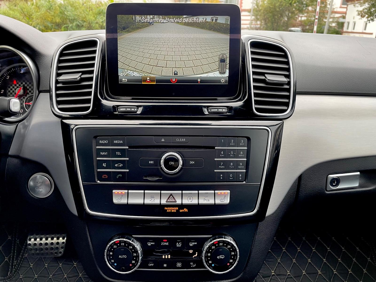 Mercedes-Benz GLE 350 AMG-Line Interieur-4Matic-R.Kamera-Pano