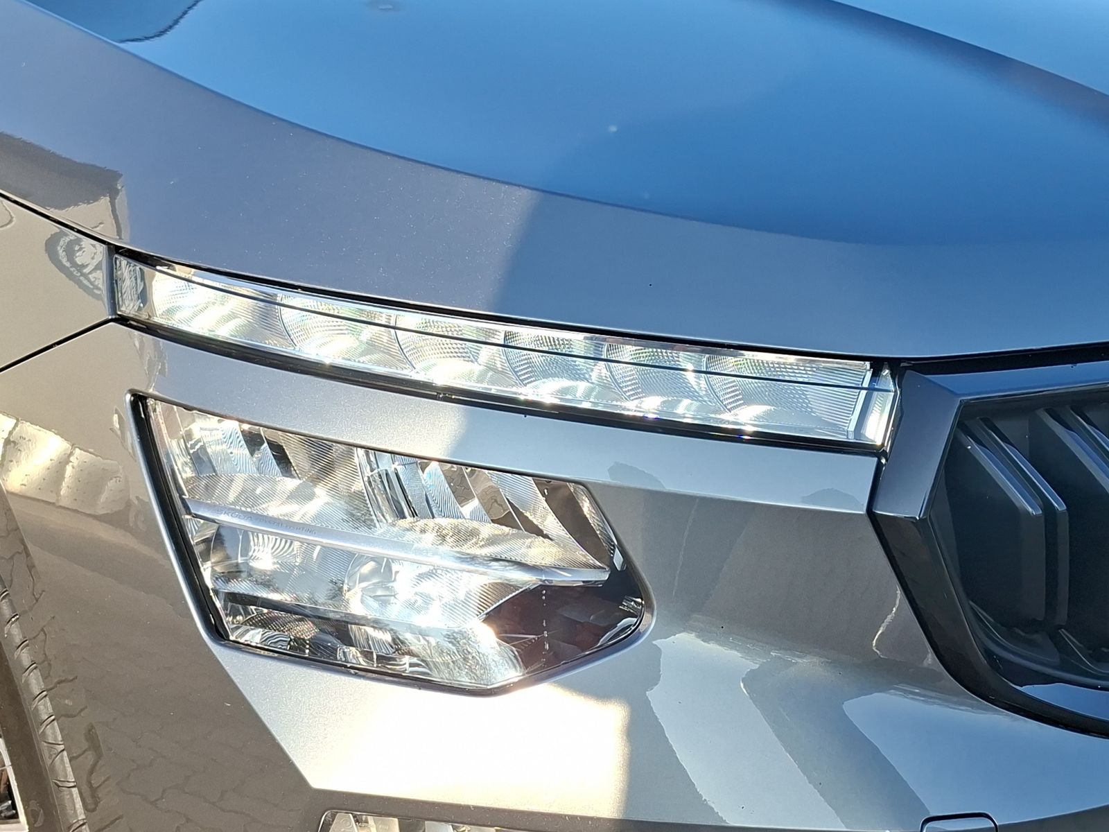 Fahrzeugabbildung SKODA Kamiq DSG*Pano*Vico*Kamera*PDC*Sportdesign*LED**