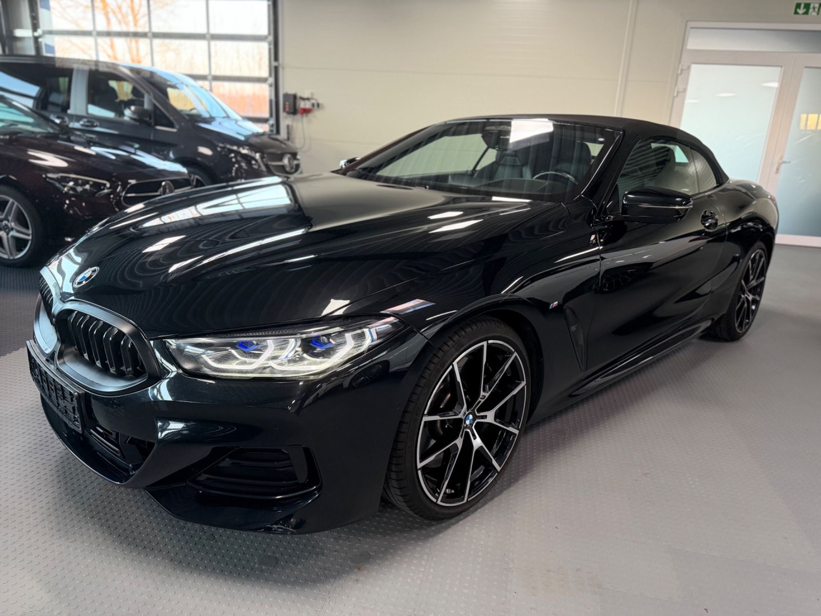BMW 840 ix Cabrio M Sport Pro Facelift -Bow&amp;W-20Zo