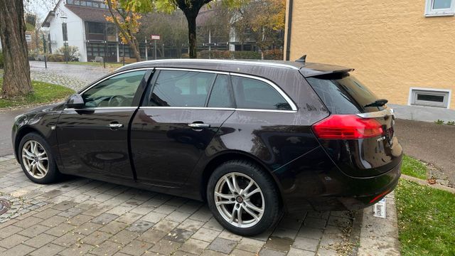 Opel Insigna 4x4Sports Tourer SW,neu Zahnr...