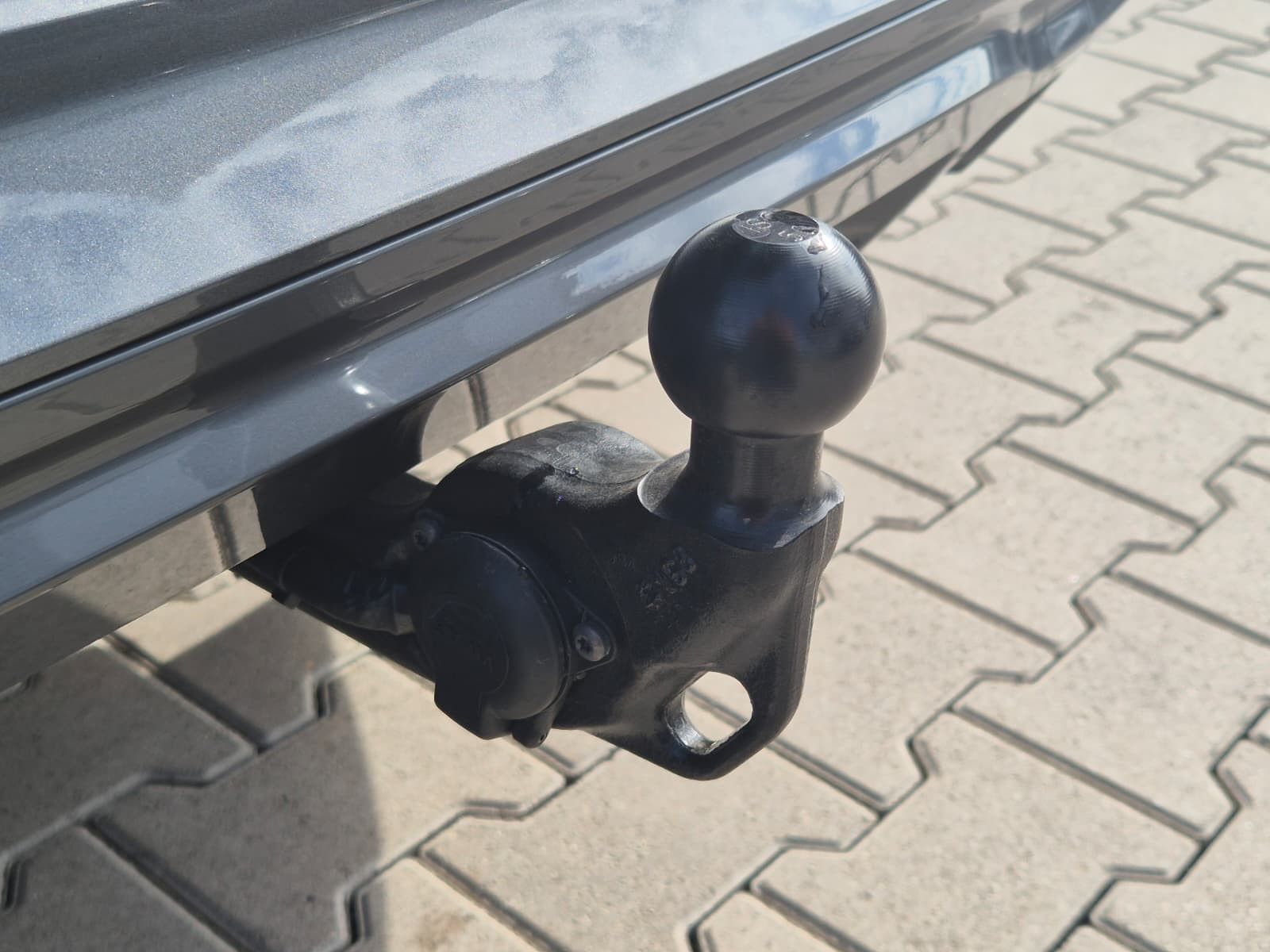 Fahrzeugabbildung CUPRA Ateca 1.5 TSI DSG PANO*DINAMICA*ACC*KAM*AHK*19"