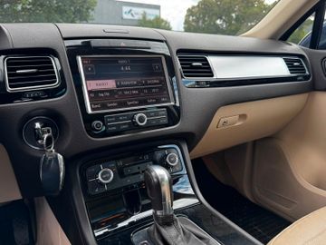 Volkswagen Touareg - 10