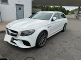 Mercedes-Benz E 63 AMG Mercedes-AMG E 63 4MATIC+ T Autom. ... - weiße Mercedes-Benz E 63 AMG