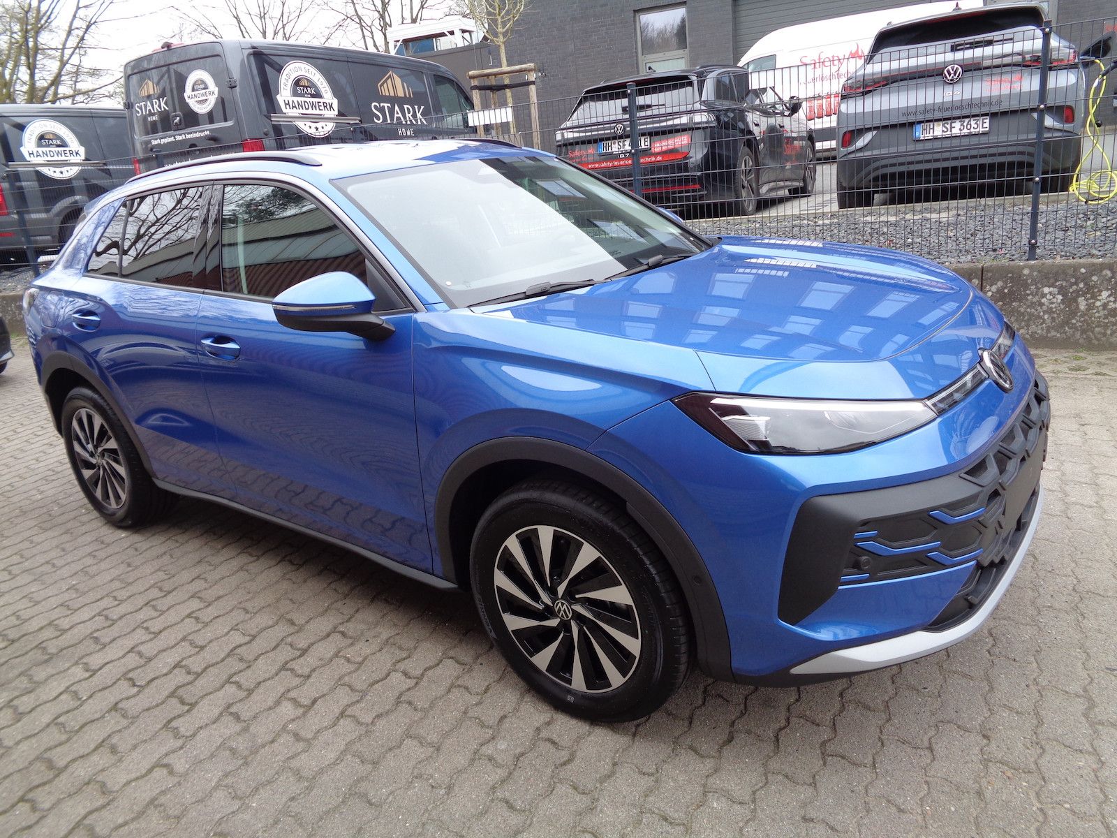 Volkswagen T-Roc 1.5 eTSI Life *DSG* imagem 3