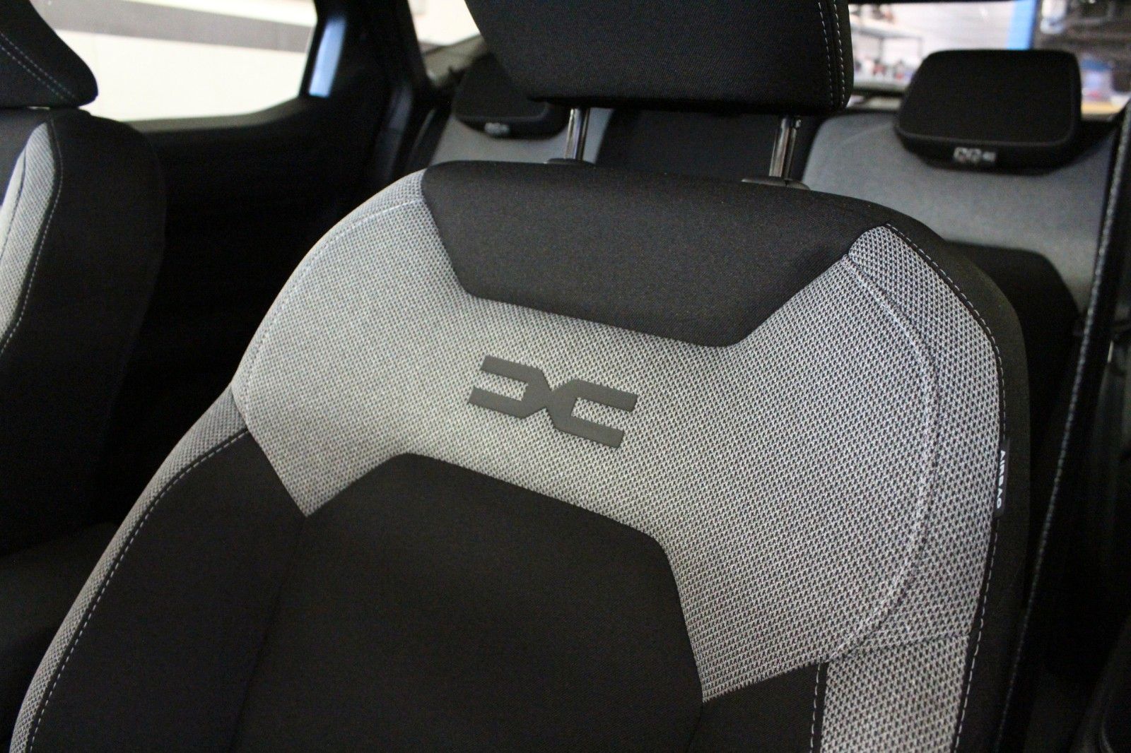 Fahrzeugabbildung Dacia Duster Eco G 120 Journey *Automatik *LPG