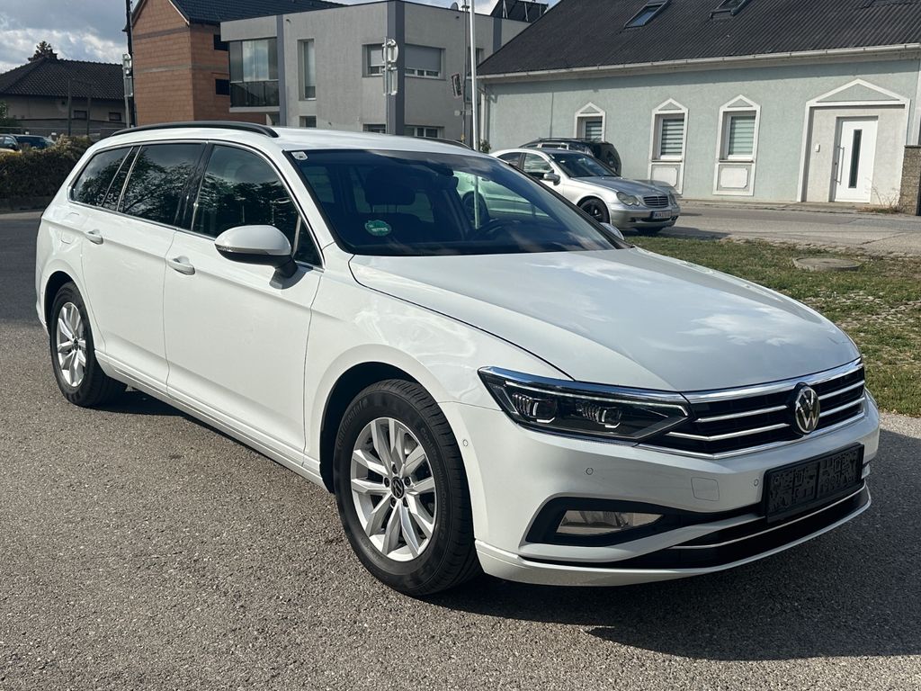 Image of Volkswagen Passat Variant