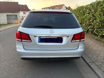 Mercedes E 250 - 4