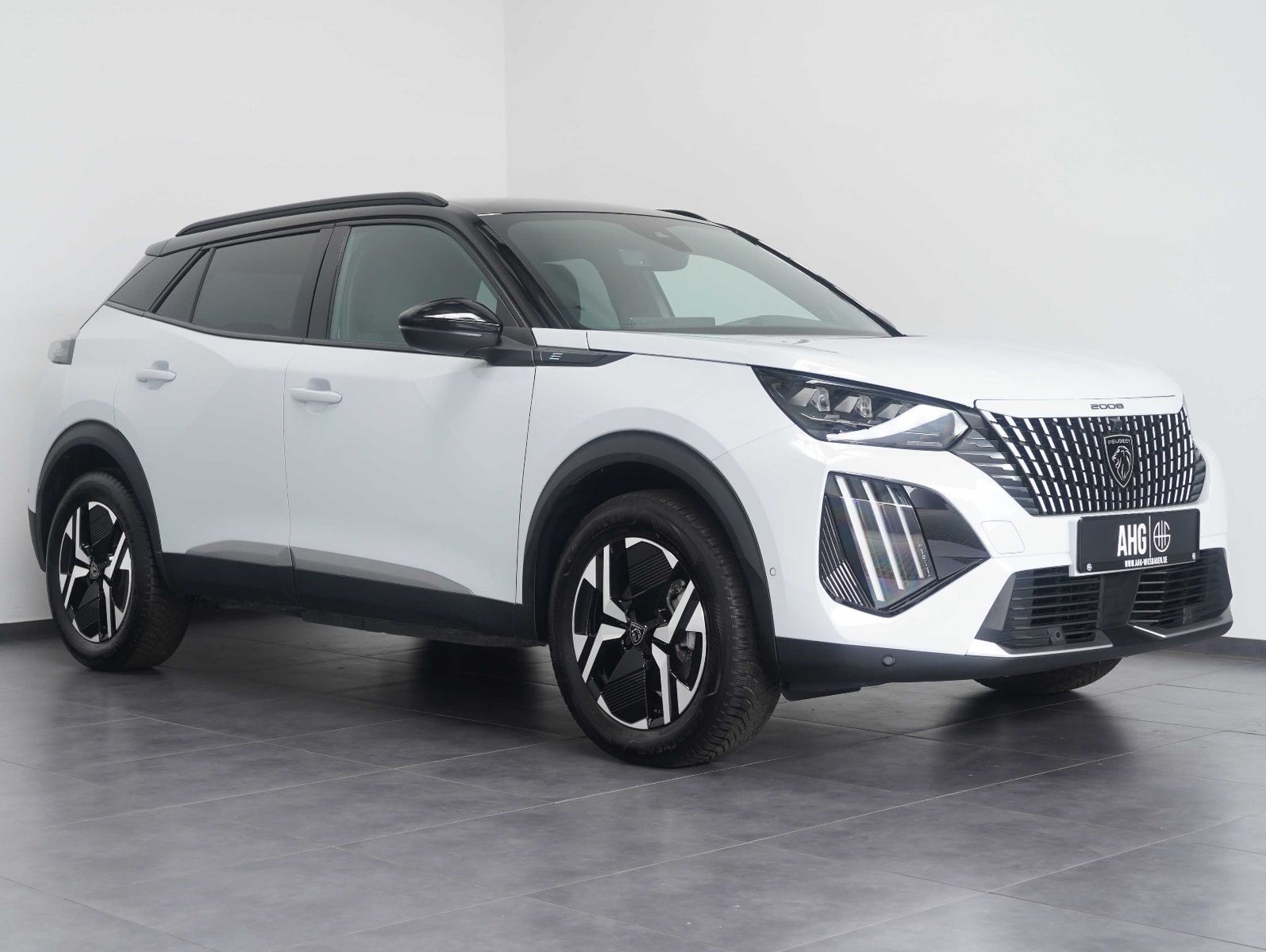 Fahrzeugabbildung Peugeot 2008 e- GT 11KW/LED/NAVI/360°/SOH