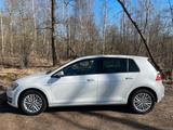 Volkswagen Golf  63kW  Oryx-Weiß Perlmutt-Effekt - Volkswagen Golf: Weis