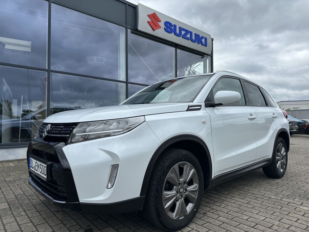 Suzuki Vitara — hlavná fotografia