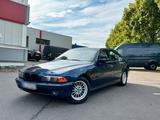 BMW E39 523i - BMW 523 aus 1997: 523i