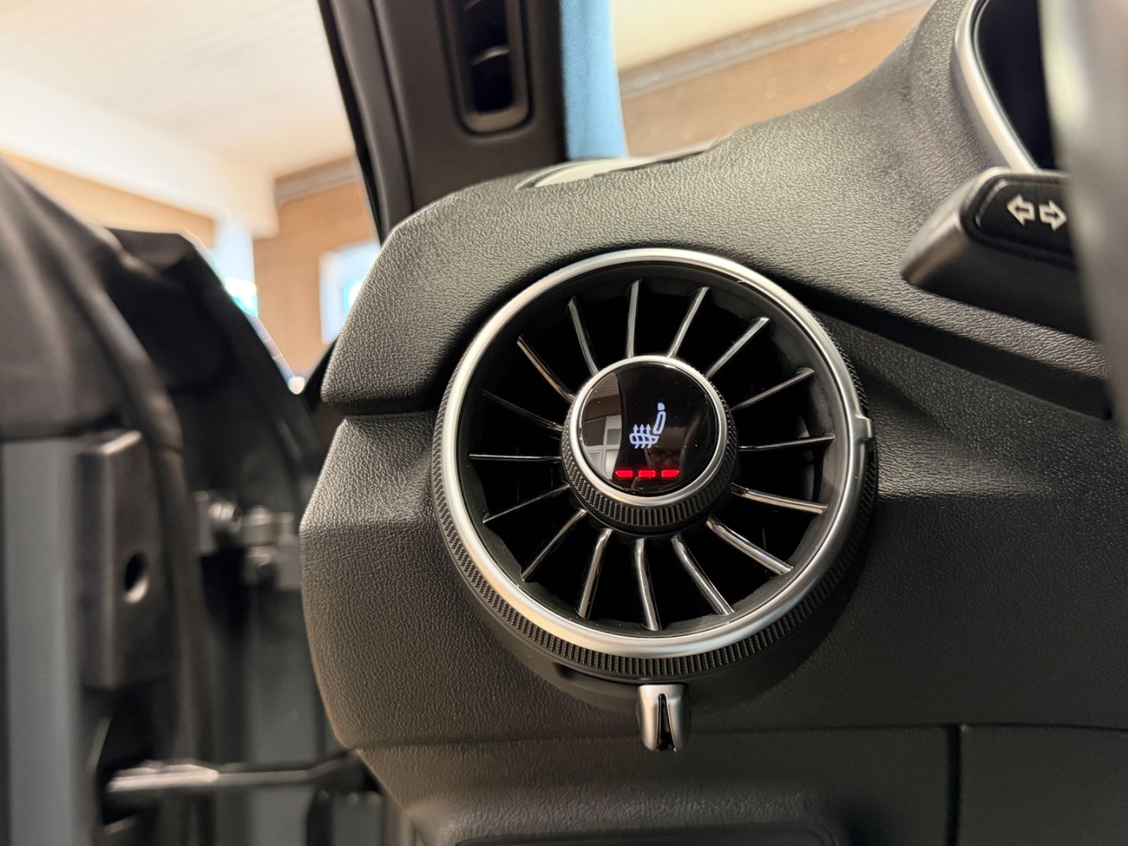 Audi TT Roadster 1.8 TFSI*Visual Cockpit* foto 15