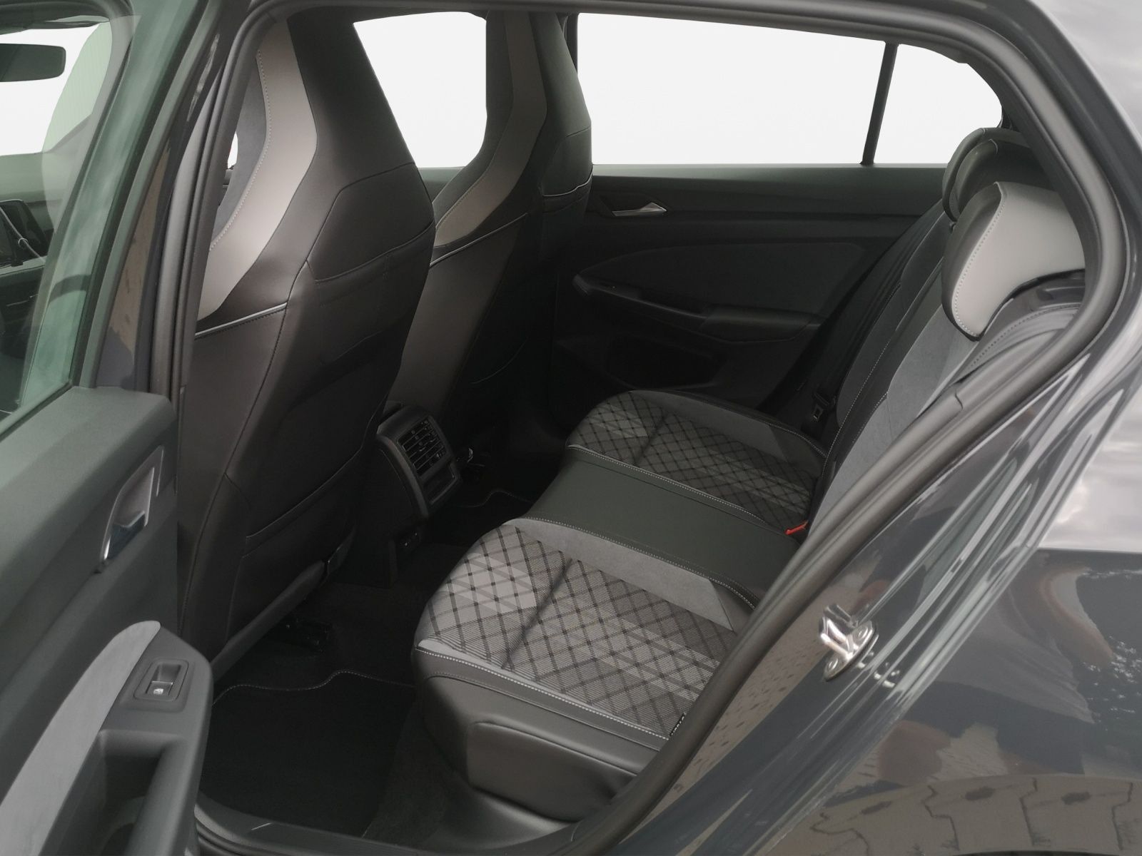 Volkswagen Golf - Bild 19
