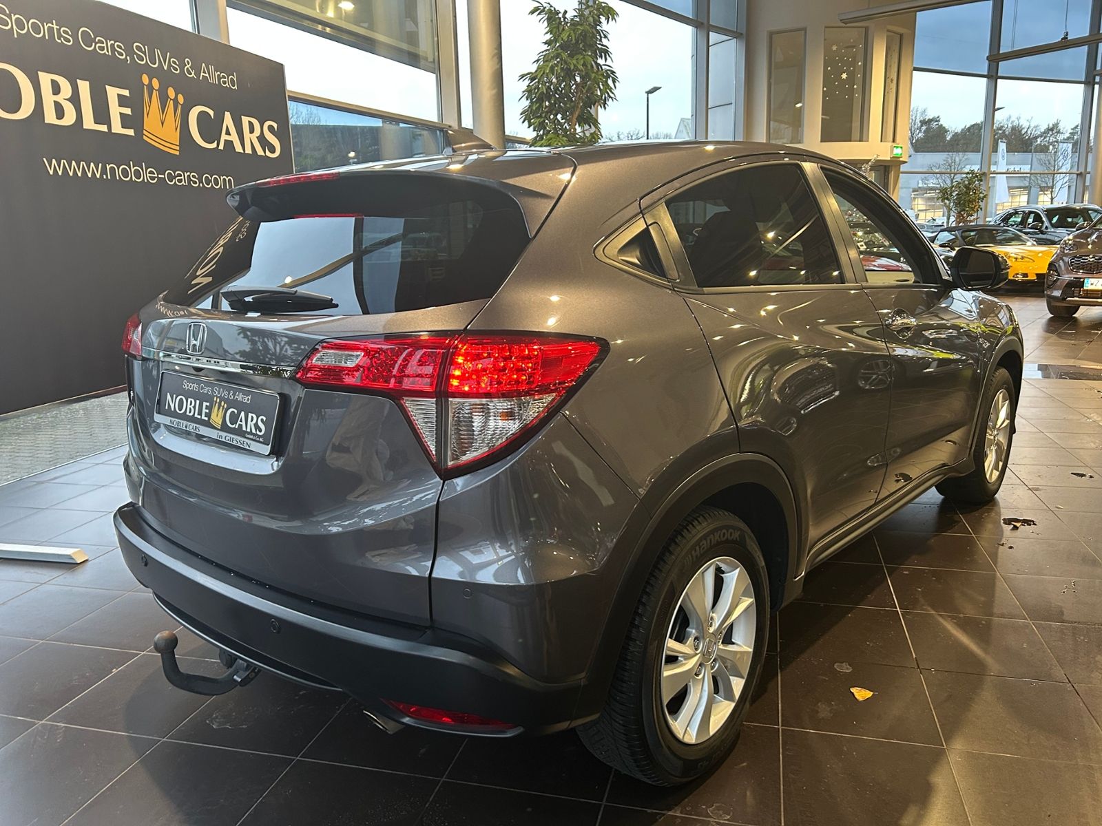 Fahrzeugabbildung Honda HR-V Elegance AHK NAVI ALU