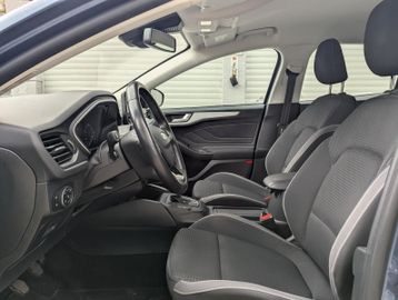 Ford Focus - 9