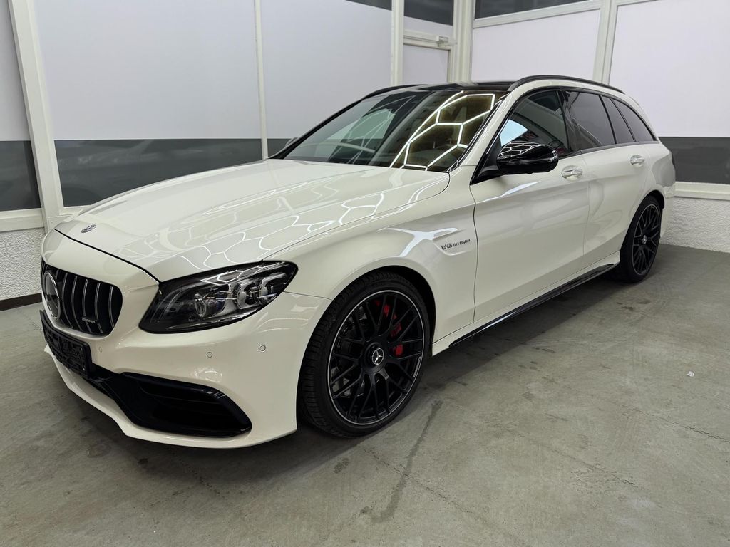 Mercedes-Benz C 63 AMG