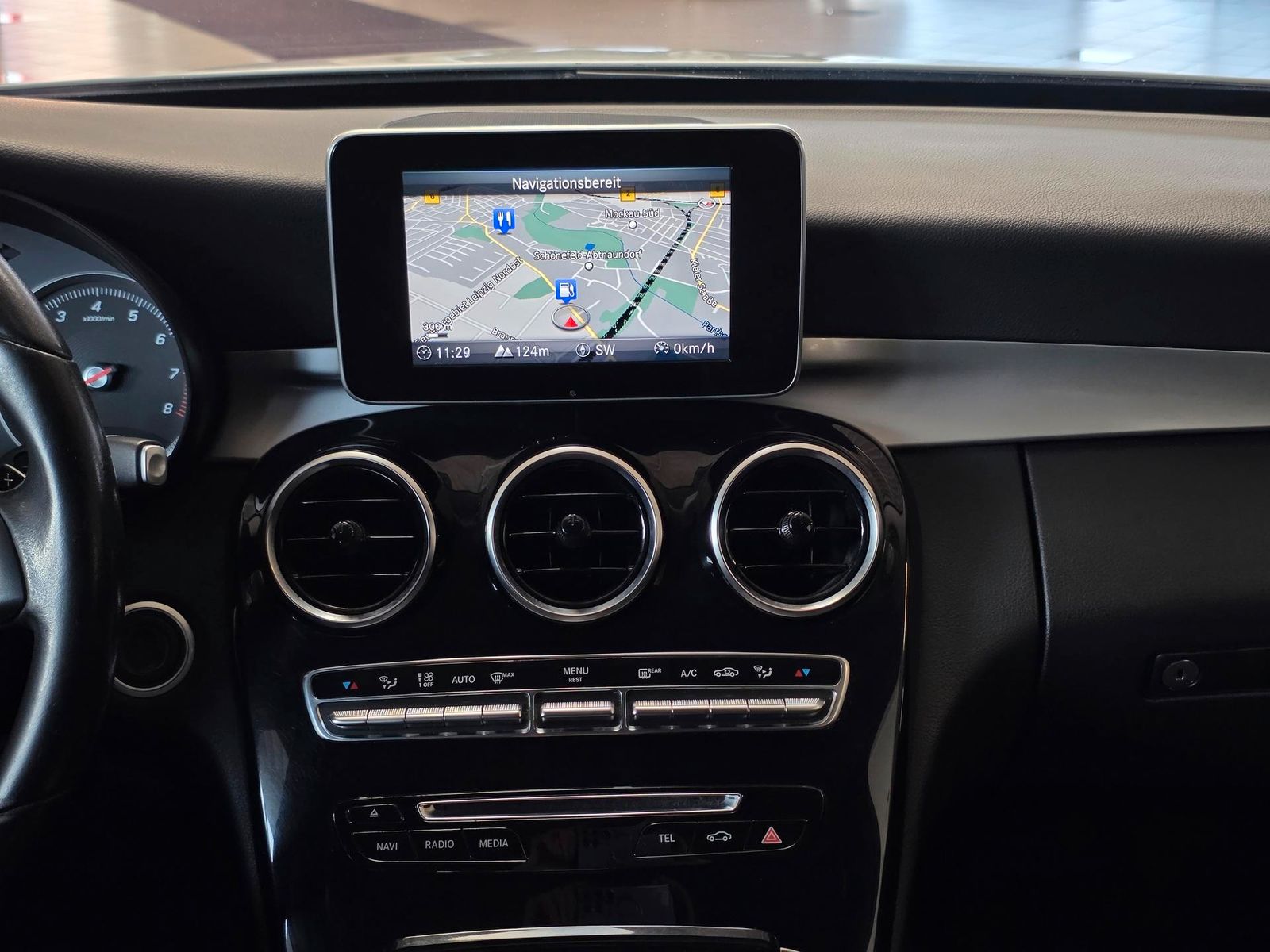 Fahrzeugabbildung Mercedes-Benz C180T Autom. /LED/Navi/3x Klima/Totwinkel/CAM