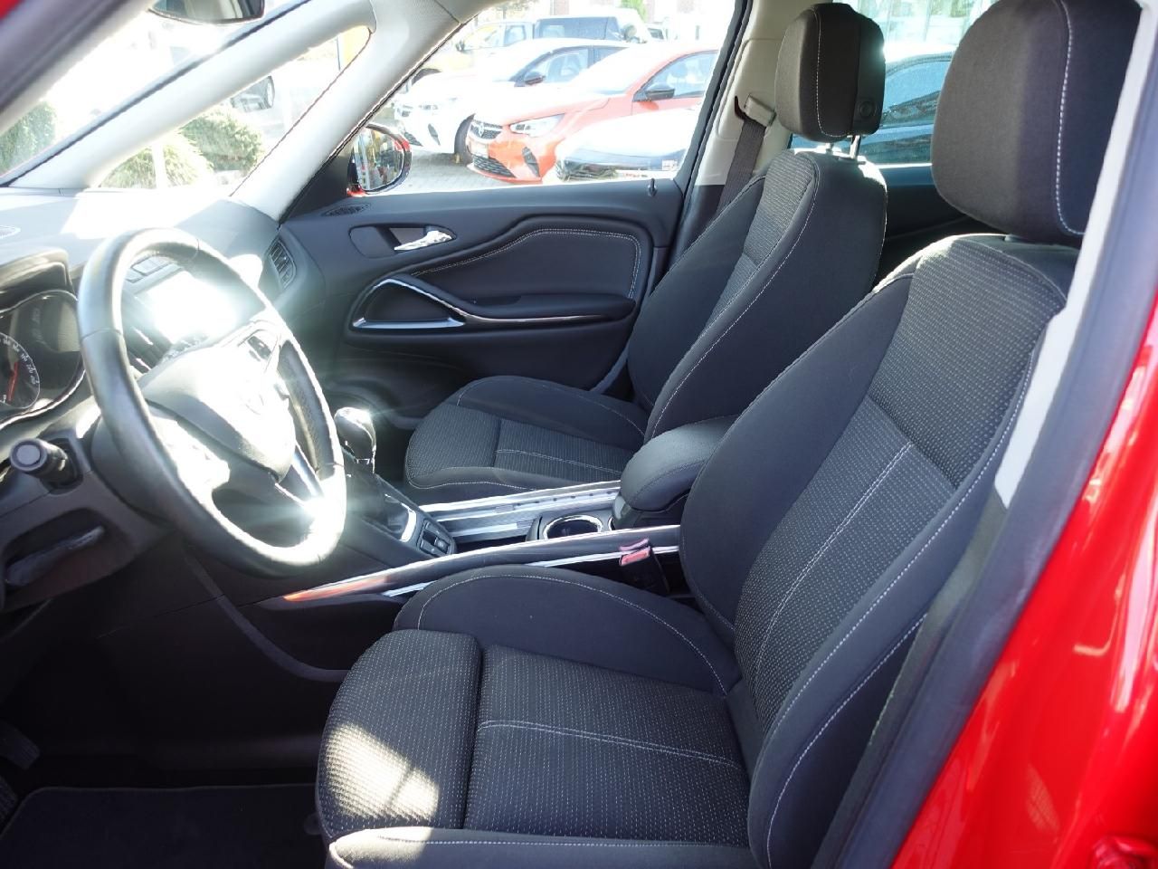 Fahrzeugabbildung Opel Zafira C 1,4 Innovation