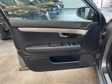 Audi A4 Avant 3.0 TDI quattro *NAVI*BI-XENON*TEMPOMAT