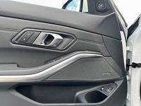 BMW 330 - Vorschau Bild 16