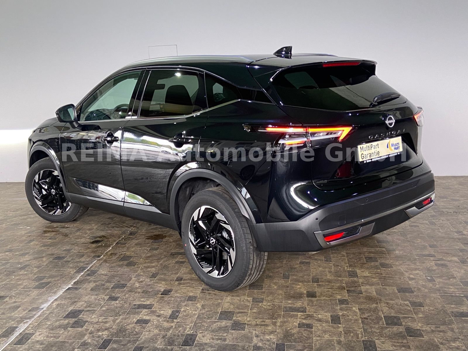 Fahrzeugabbildung Nissan Qashqai 1.3 DIG-T MHEV , Pano, LED, ACC