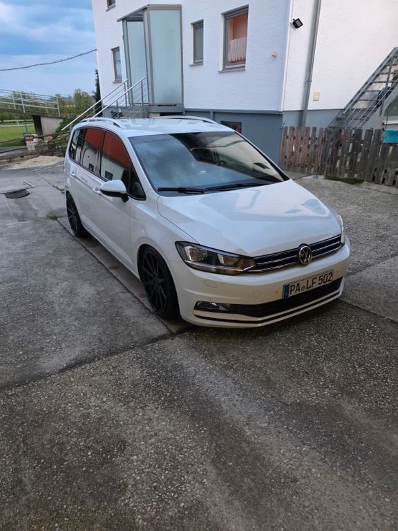 Image of Volkswagen Touran