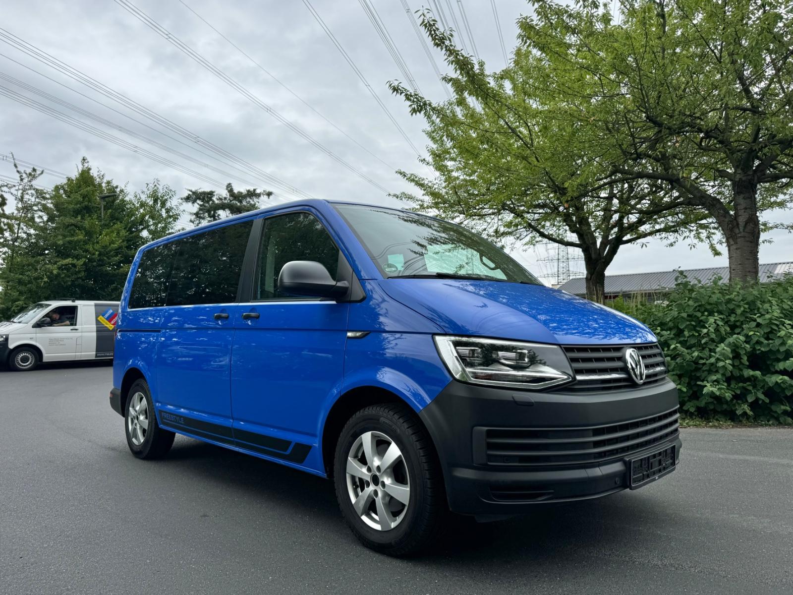 Volkswagen T6 Multivan Freestyle 7-SITZE/KAMERA/STH/GSD/TOP