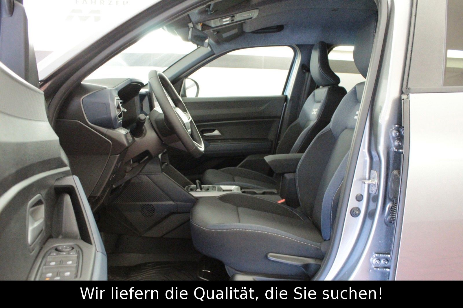 Fahrzeugabbildung Dacia Duster III 140 Hybrid Journey*360°Cam*