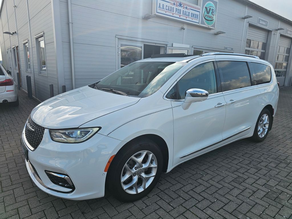 Image of Chrysler Pacifica