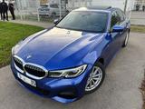 BMW 330d - M Sportpaket  *LASER + PANO + INDIVIDUAL* - BMW 330 in Augsburg