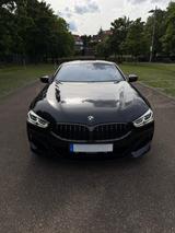 BMW 840d xDrive Coupé - M-Paket/Carbondach/Laser/HUD - schwarze BMW 840