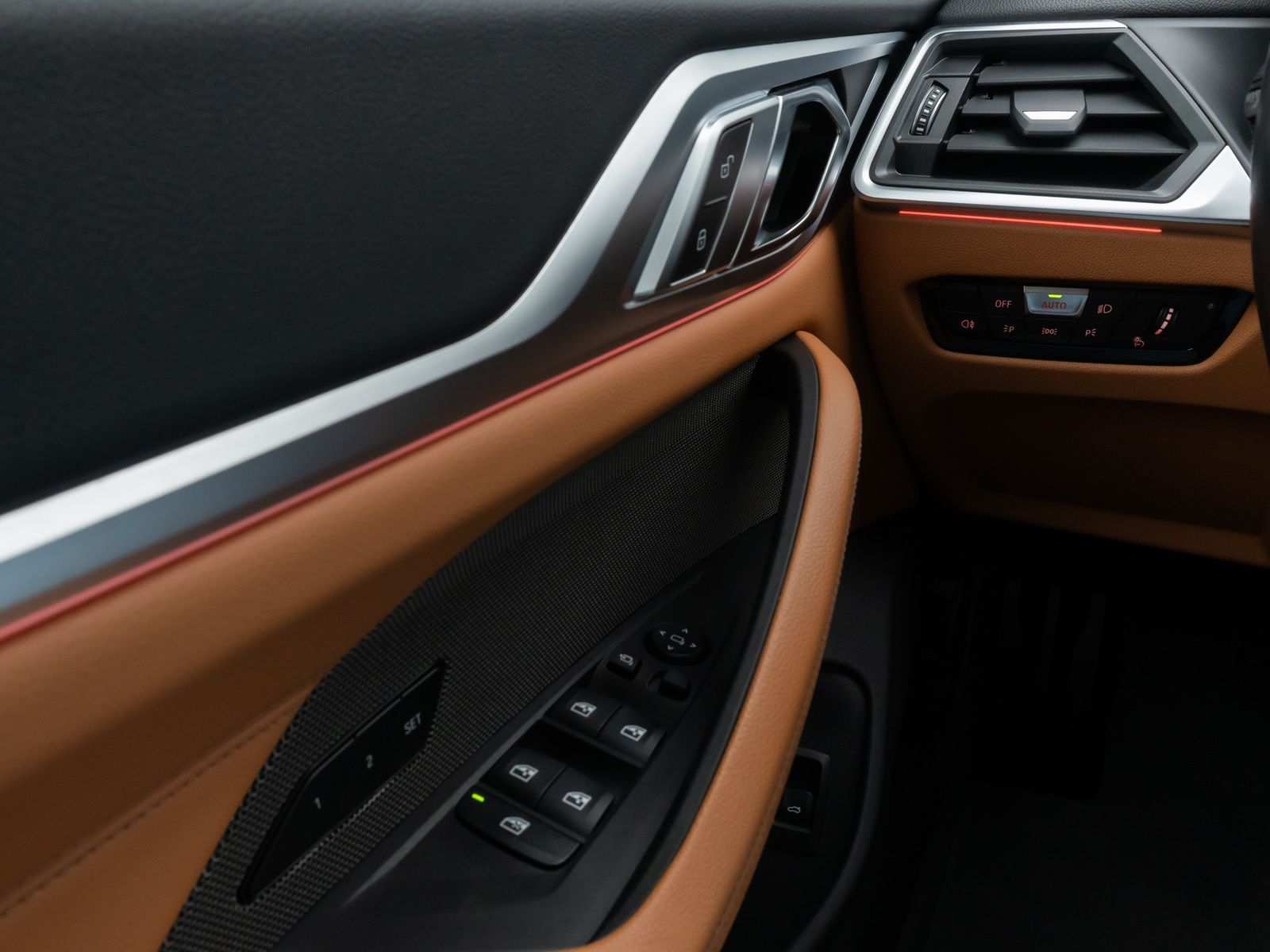 Fahrzeugabbildung BMW M440i xD Gran Coupé Laser Kamera HUD DAB H/K AHK