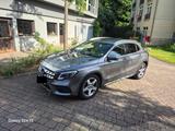 Mercedes-Benz GLA 250 DCT -