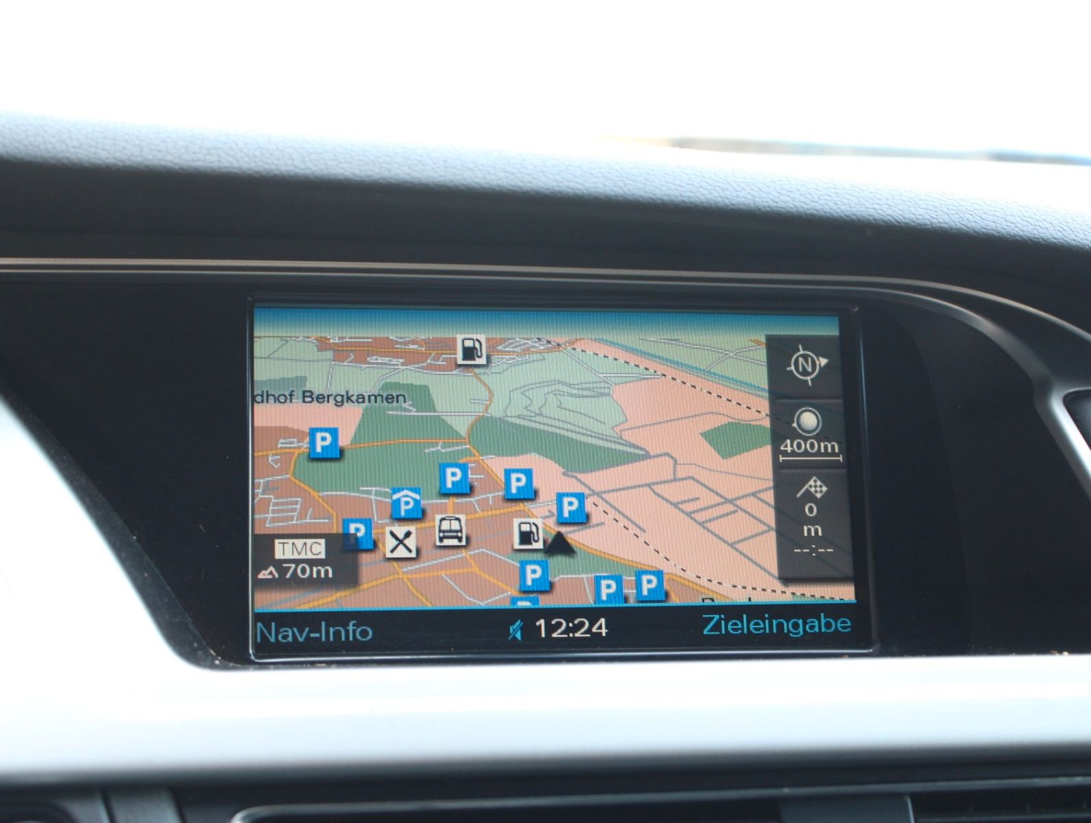 Fahrzeugabbildung Audi A4 3.0 TDI quattro S line Avant.