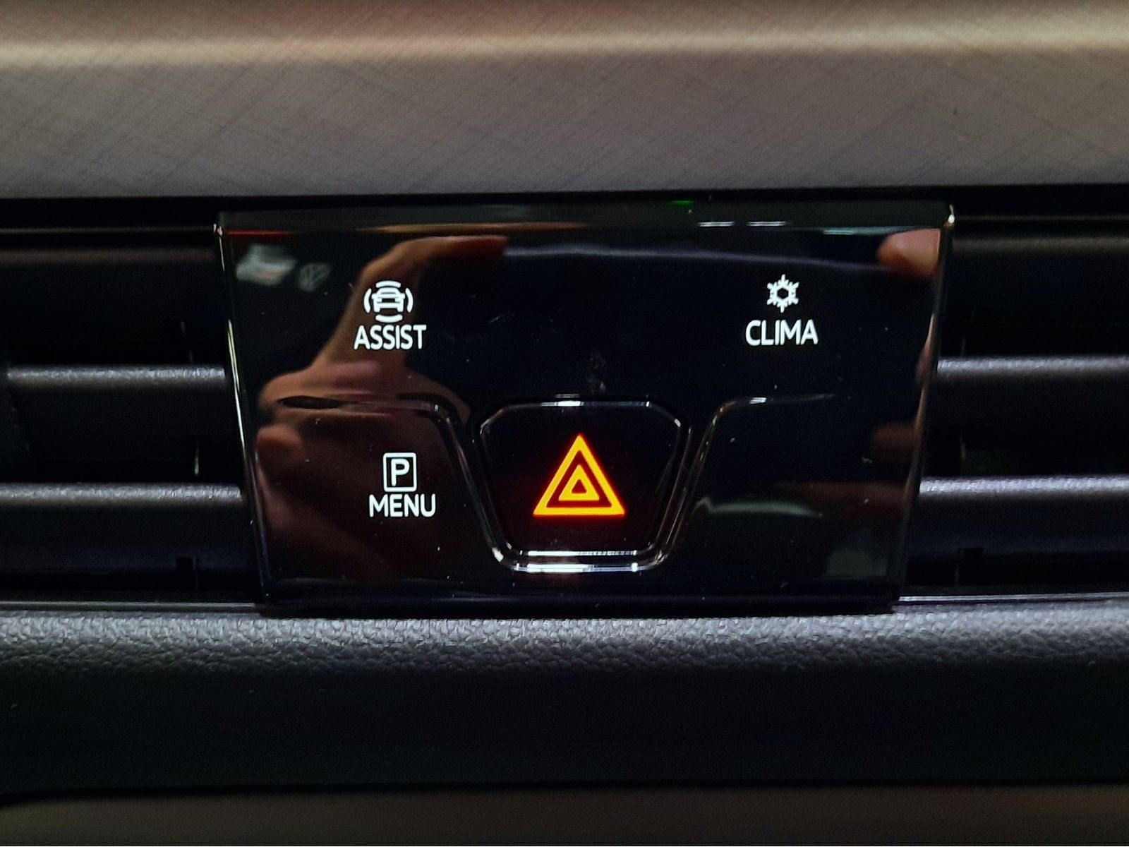 Fahrzeugabbildung Volkswagen Golf Variant Family TSI *LED*Sitzhzg*PDC*AppCon*