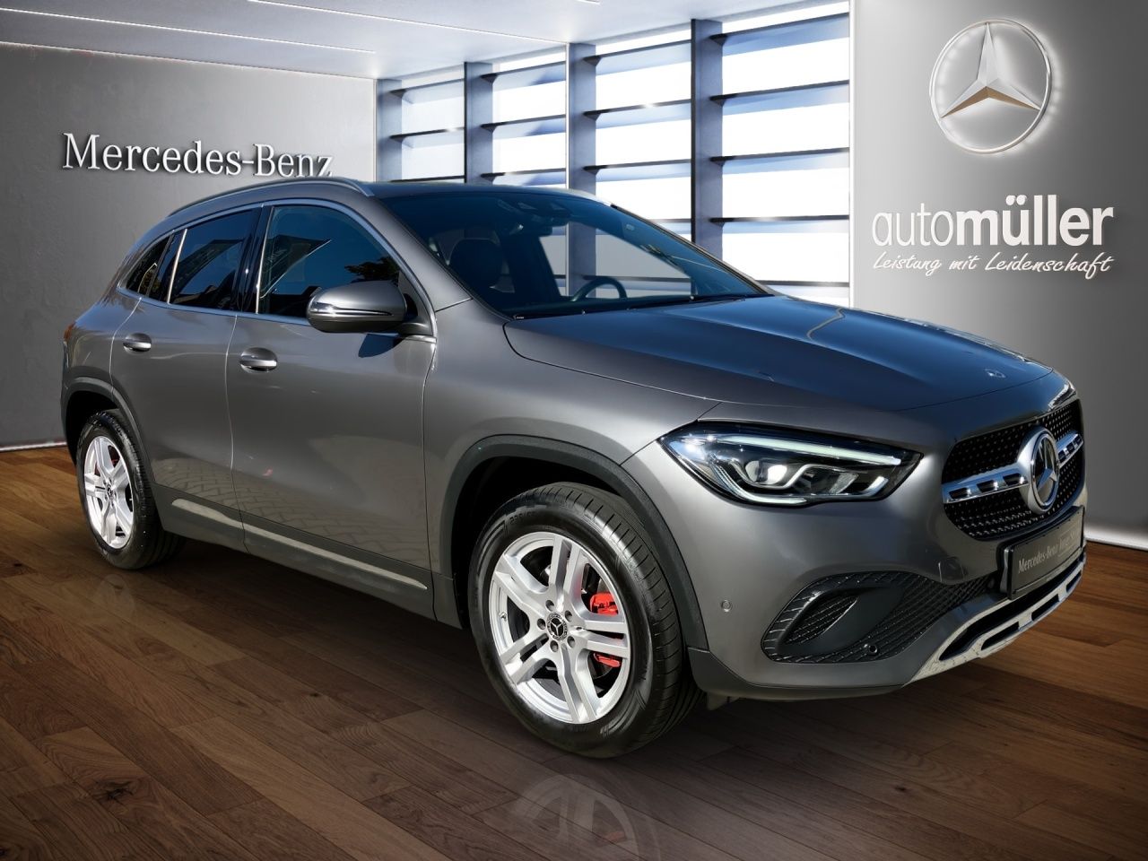 Fahrzeugabbildung Mercedes-Benz GLA 200 Progressive AHK+LED+Kamera+Aug.Rea+Carpl