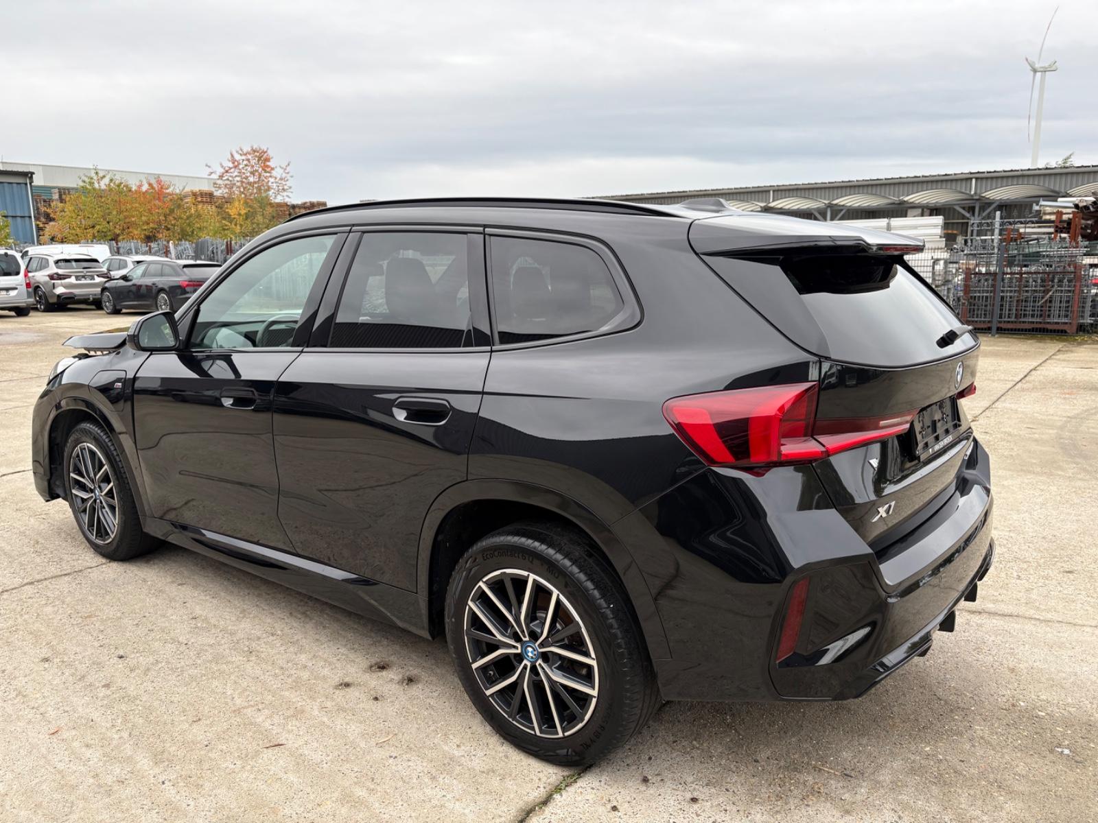 BMW X1 X-DRIVE 25E /  M-PAKET SHADOW LINE