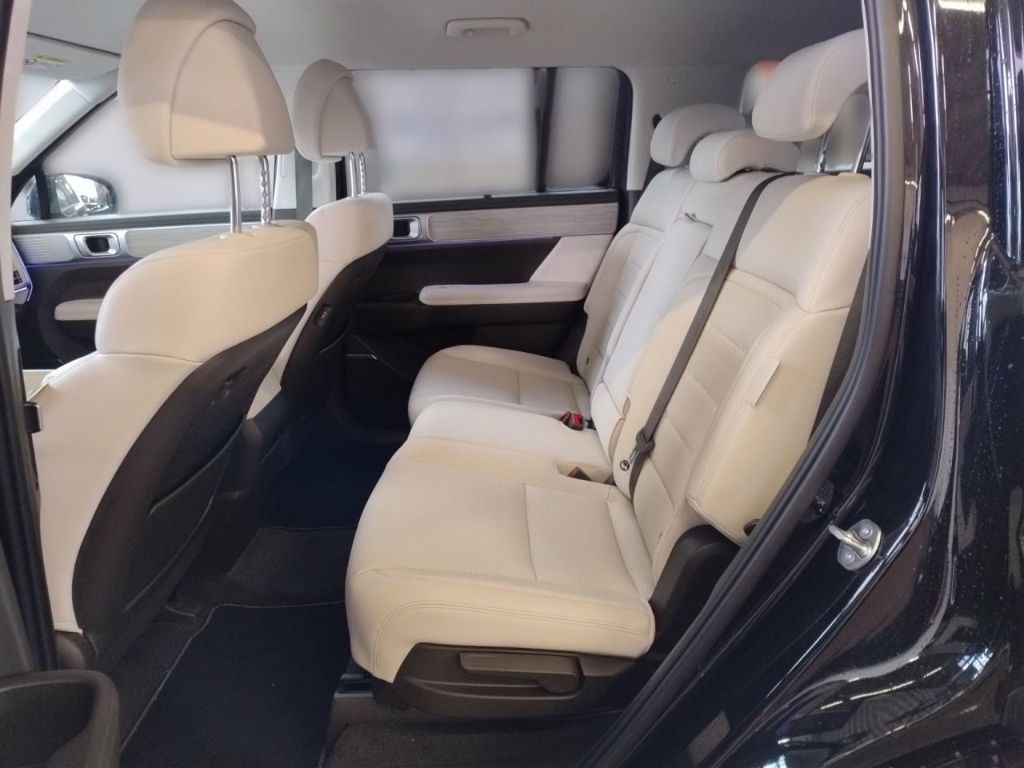 Hyundai Santa Fe – Bild 10