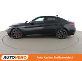 Alfa Romeo Giulia 2.0 Turbo Veloce Aut.*NAVI*BI-XENON*ACC* - Alfa Romeo Giulia aus 2022