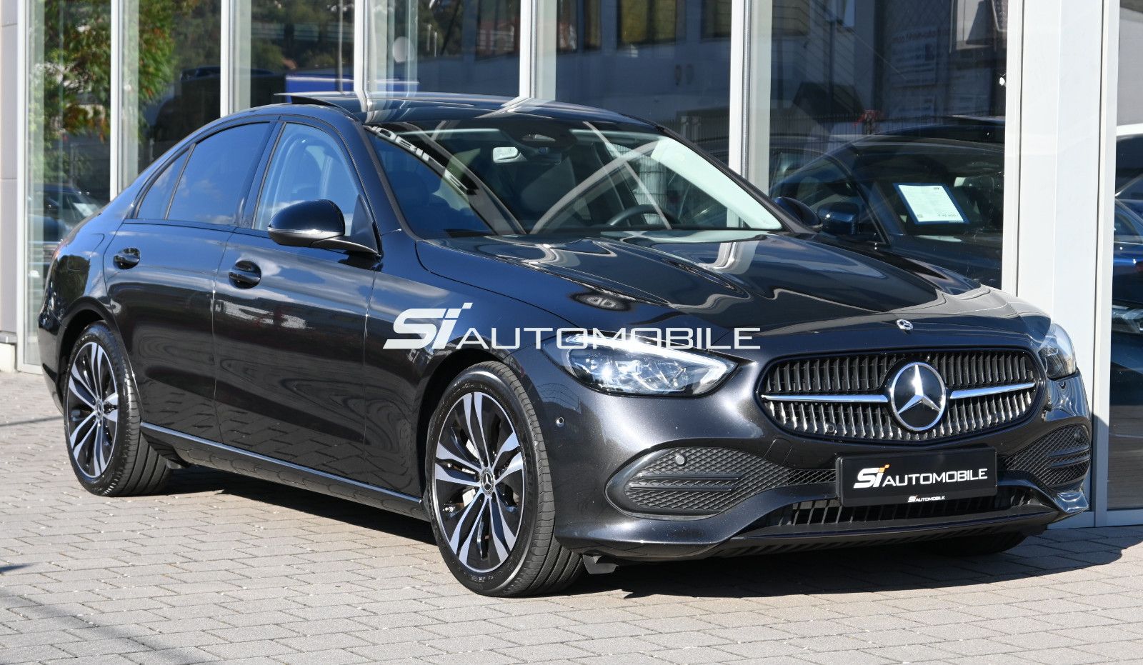 Fahrzeugabbildung Mercedes-Benz C 220 d Avantg. °ACC°NIGHT°PANO°STANDHEIZ°SOUND°