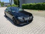 Mercedes-Benz E 400 4MATIC AVANTGARDE / AIRMATIC / DISTRONIC - Mercedes-Benz E 400: Limousine
