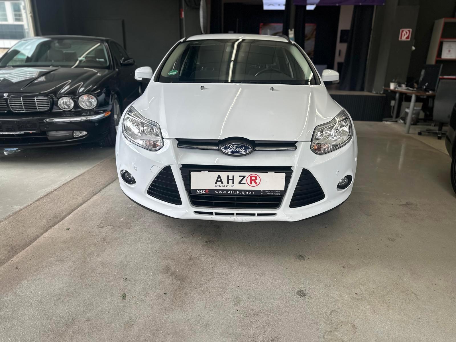 Ford Focus Turnier Sync Edition